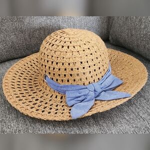 Girls Stylish Tan Sun Hat with Blue Bow